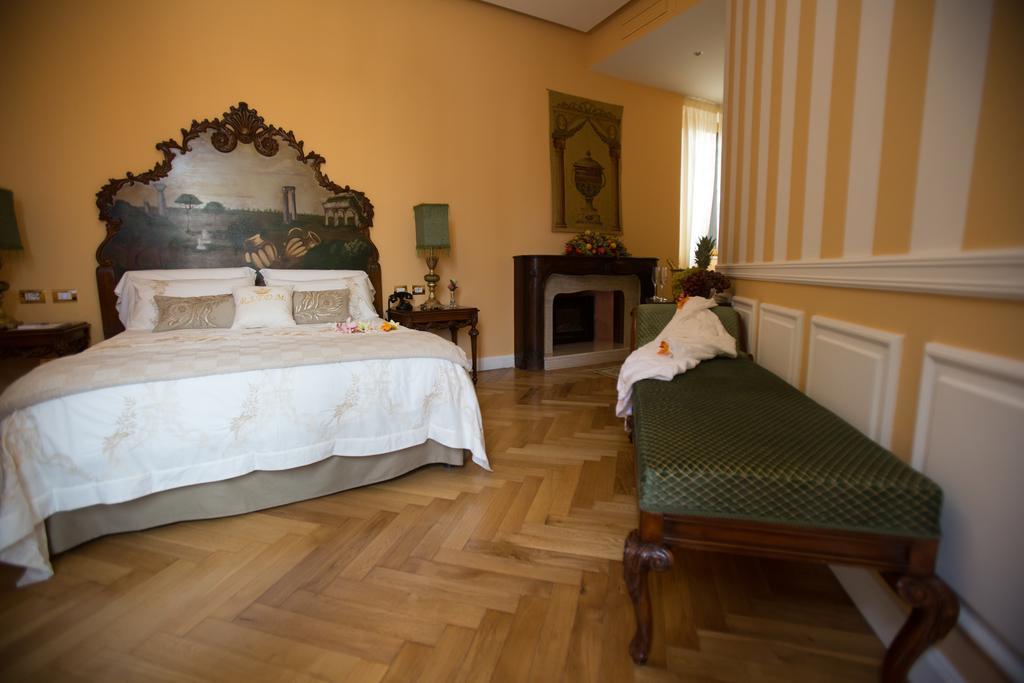 Royal Suite Trinita Dei Monti Rome Room photo